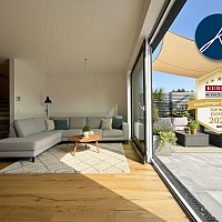 KI-generierter Gestaltungsvorschlag (Möblierung nicht enthalten)